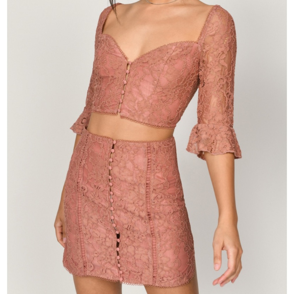Levy Sienna Lace Mini Skirt